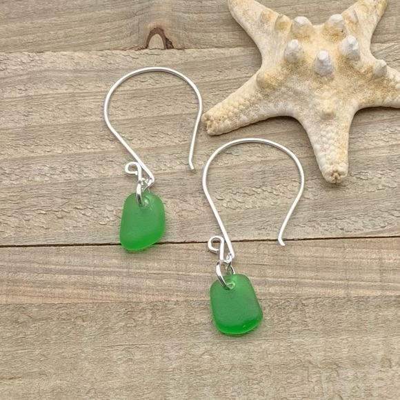 Artisan Jewelry - Sea Glass Silver Drop Dangle Earrings| Genuine Seaglass Beach Jewelry For Her